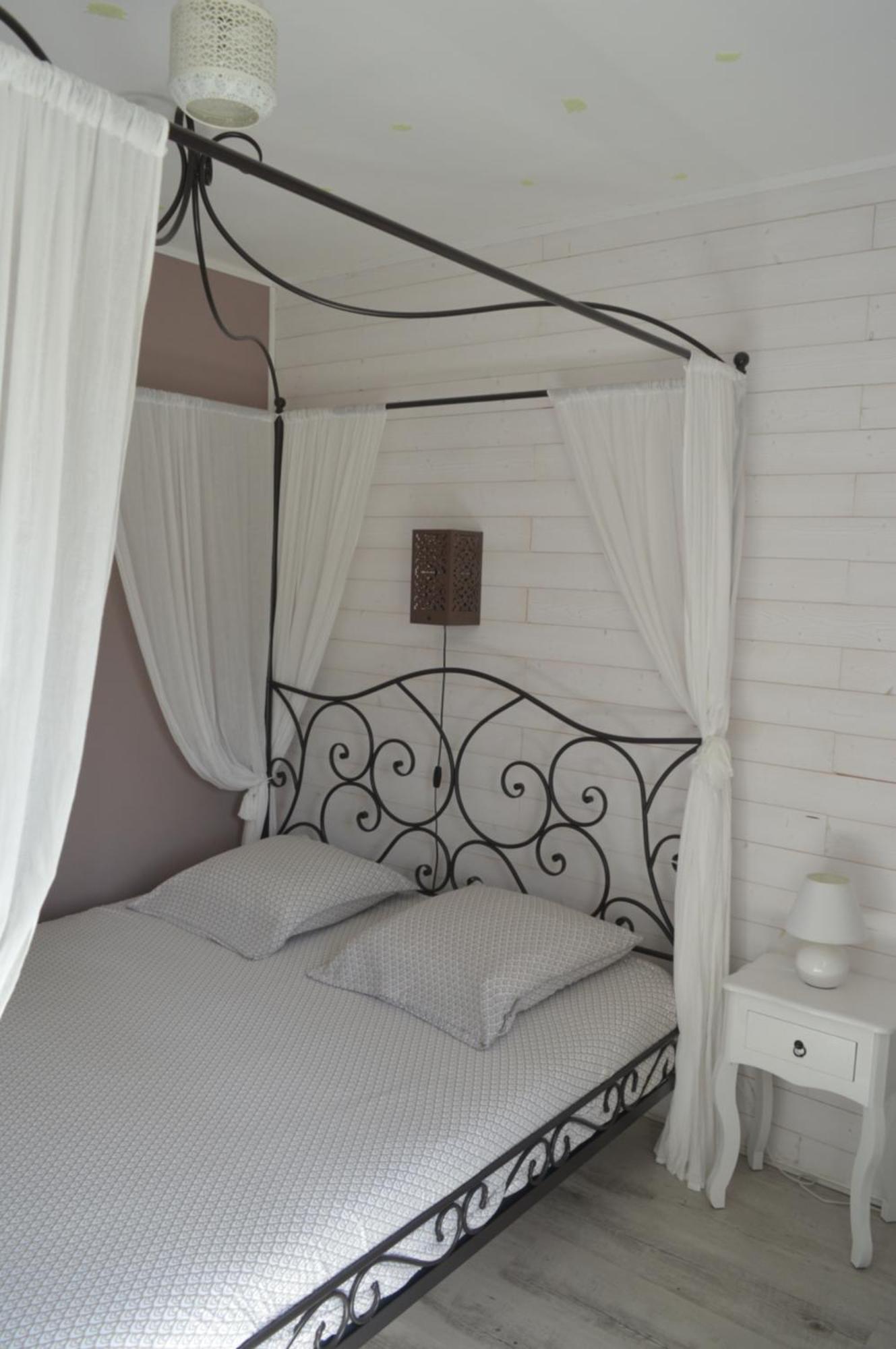 Au Coeur Du Bien Etre, chambre d'hôtes avec piscine chauffée et couverte, SPA, sauna, massages Monteaux Exterior foto